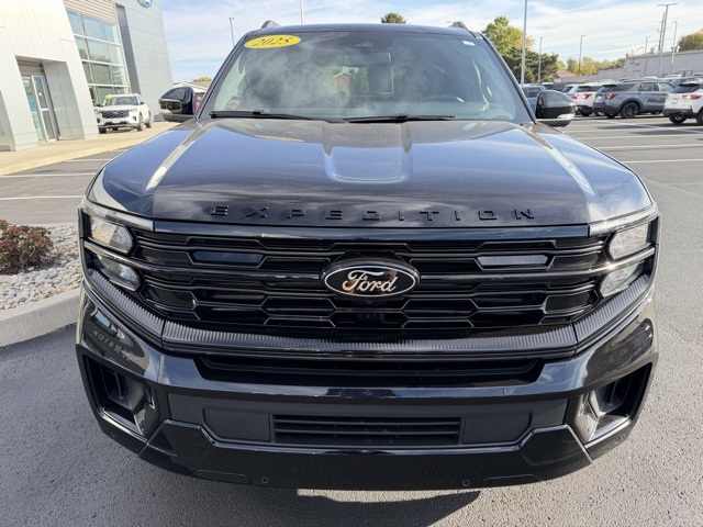 New 2025 Ford Expedition Platinum - photo 3
