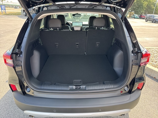 New 2025 Ford Escape Base - photo 22