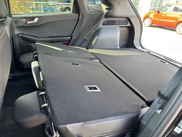 New 2025 Ford Escape Base - photo 24