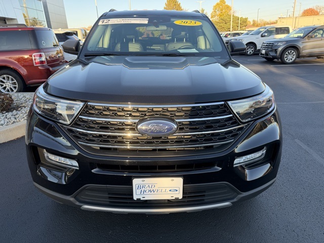 Used 2023 Ford Explorer XLT - photo 3