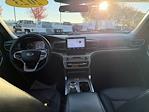 Used 2023 Ford Explorer XLT thumbnail 8