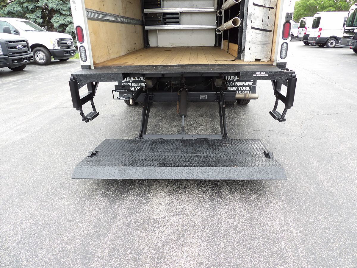 Used 2021 Ford E-350 Cutaway - photo 10