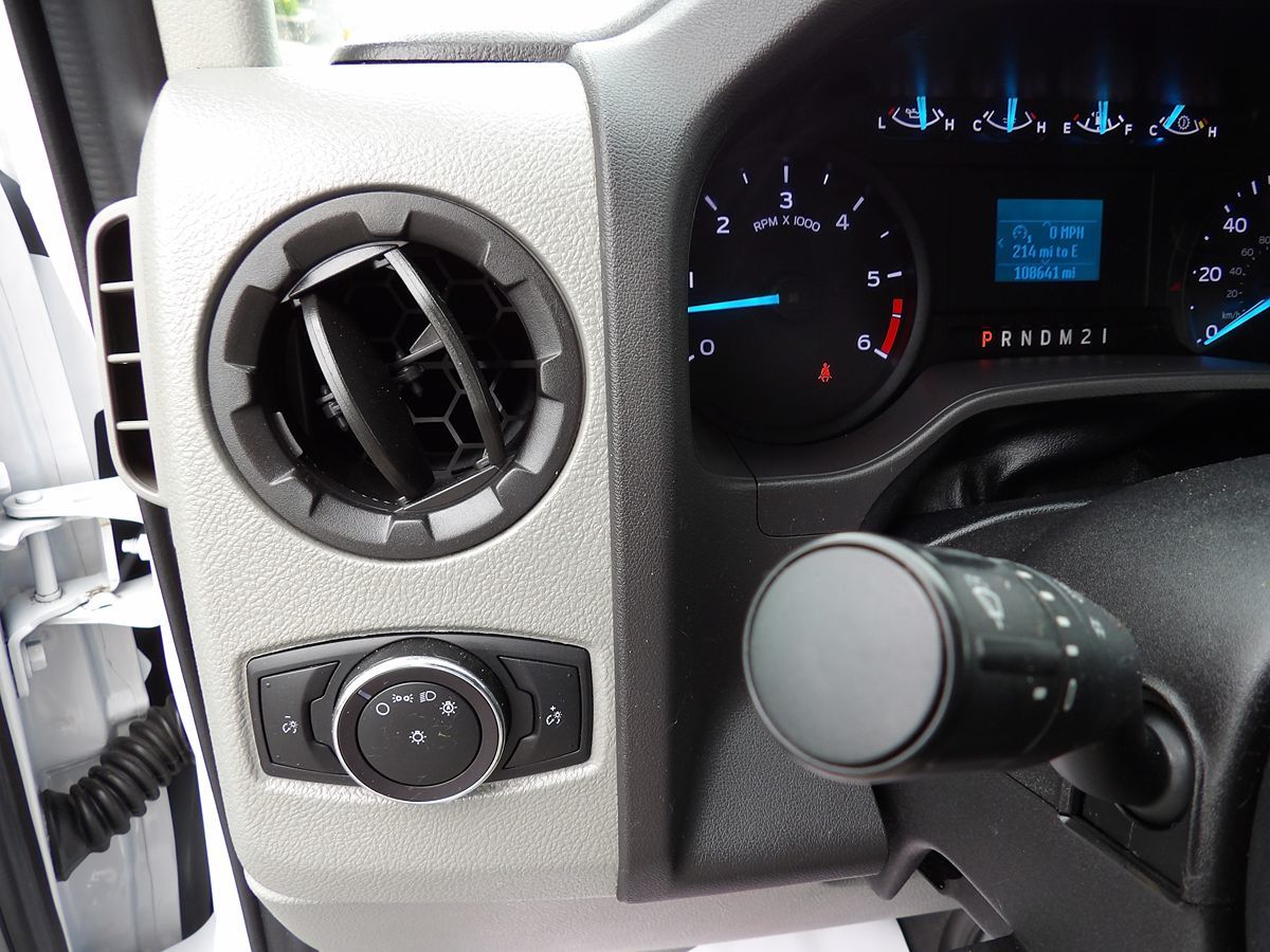 Used 2021 Ford E-350 Cutaway - photo 27