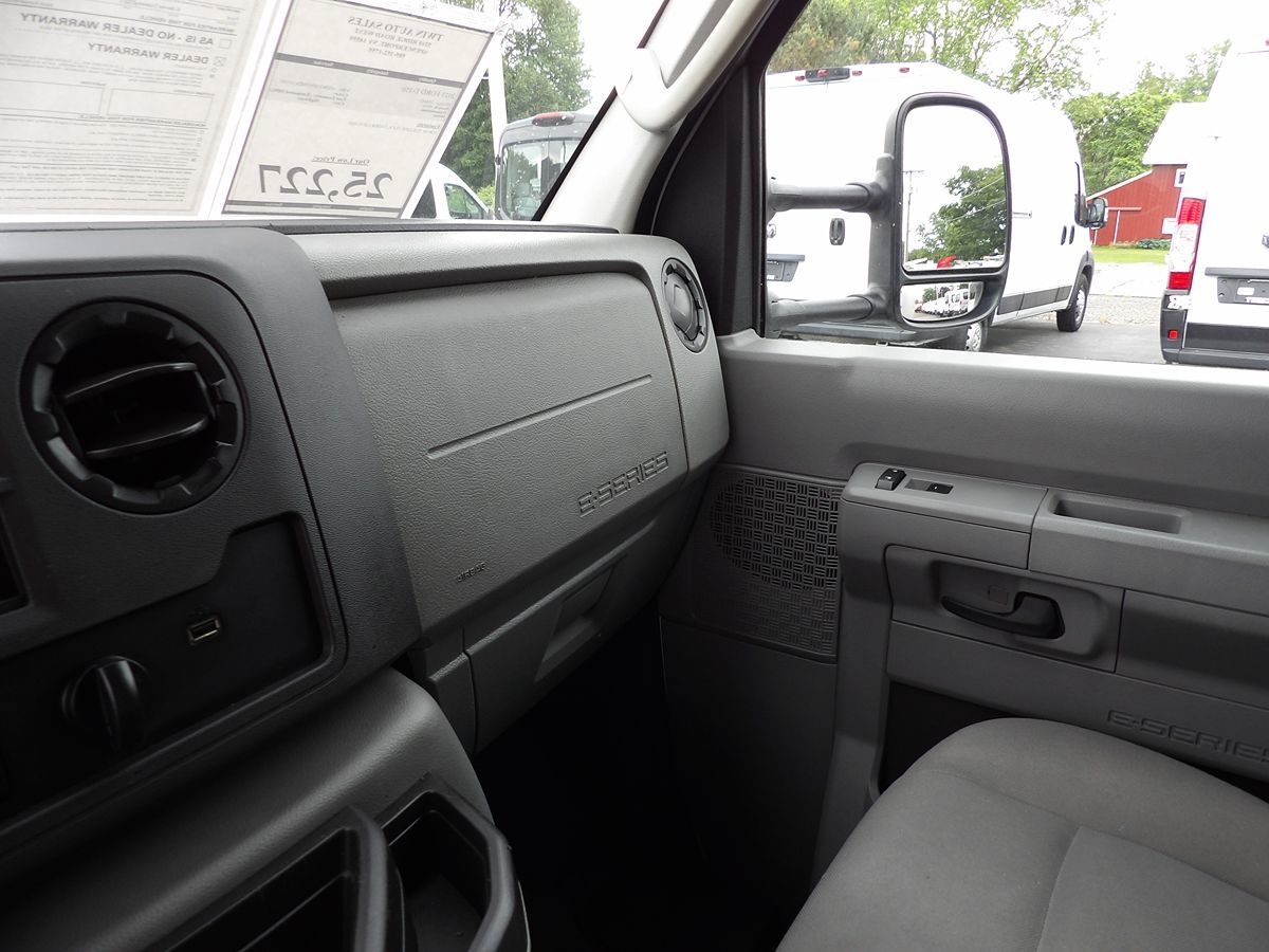 Used 2021 Ford E-350 Cutaway - photo 30