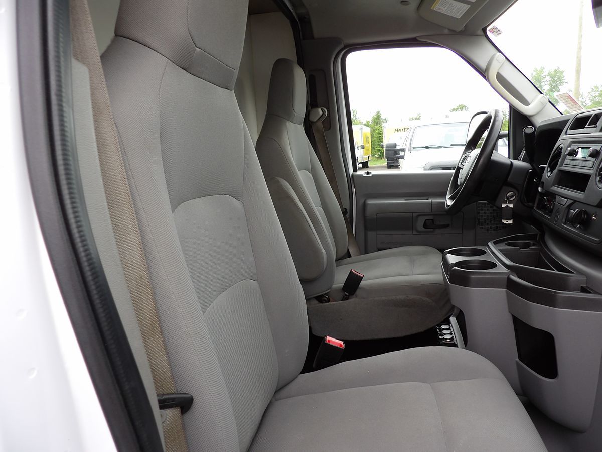 Used 2021 Ford E-350 Cutaway - photo 33