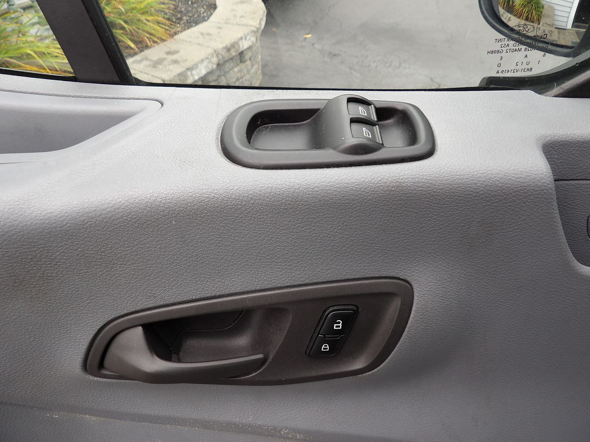 Used 2017 Ford Transit 350 - photo 1