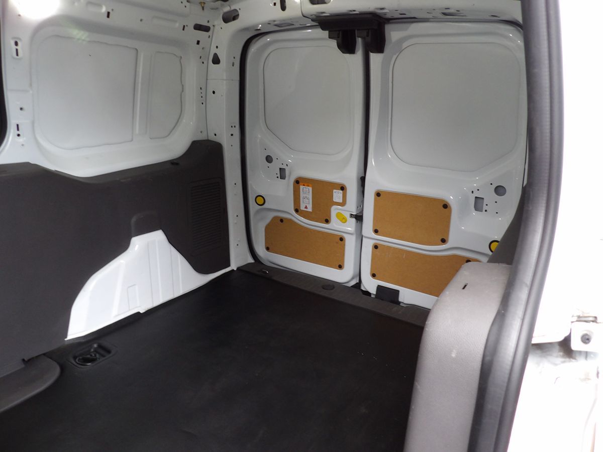 Used 2020 Ford Transit Connect Empty Cargo Van - photo 4