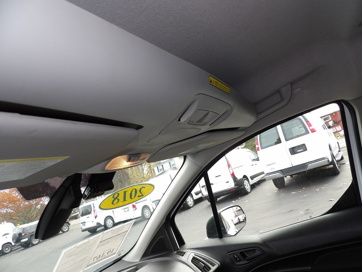 Used 2018 Ford Transit Connect Empty Cargo Van - photo 25