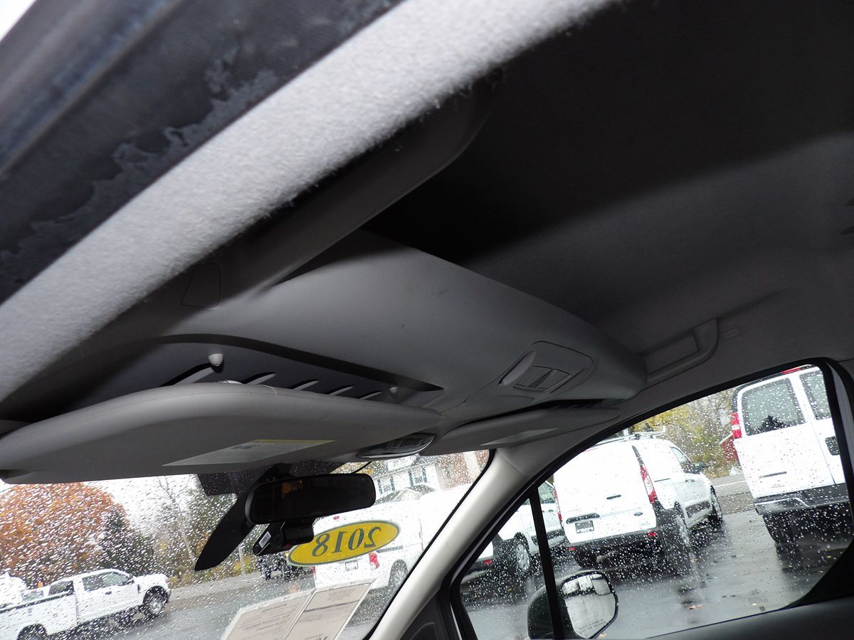 Used 2018 Ford Transit Connect Empty Cargo Van - photo 18