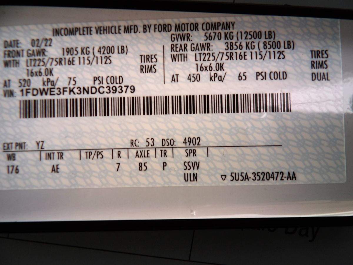Used 2022 Ford E-350 Cutaway - photo 3