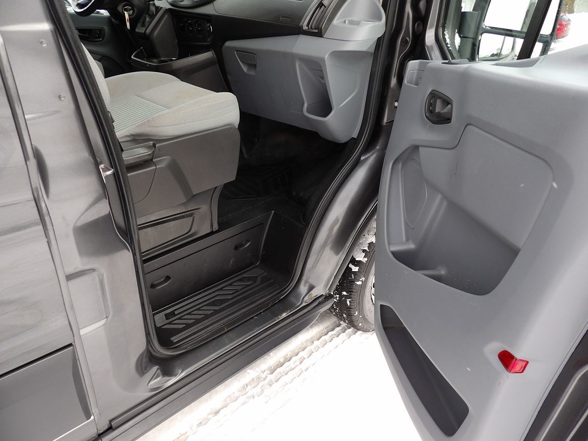 Used 2016 Ford Transit 150 Low Roof Empty Cargo Van - photo 21