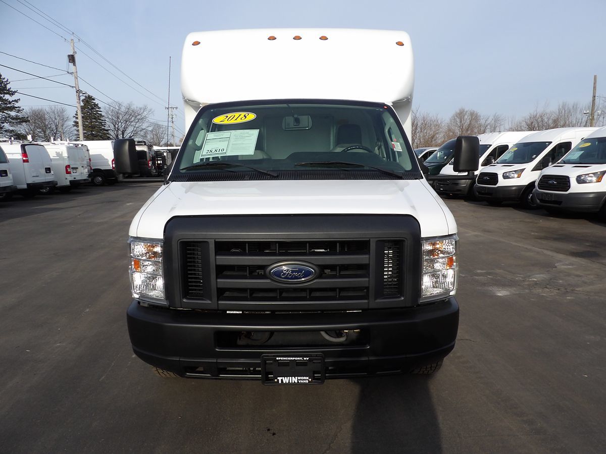 Used 2018 Ford E-350 Cutaway - photo 28
