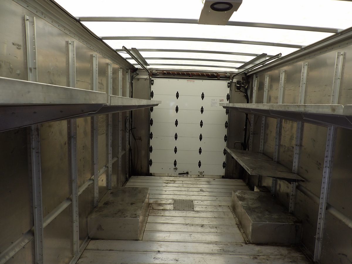 Used 2023 Ford E-450 Stripped Chassis - photo 16