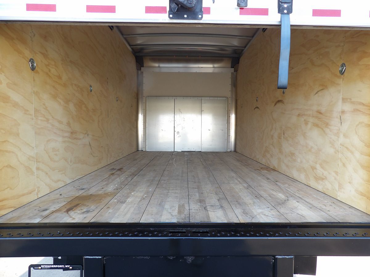 Used 2022 Ford E-350 Cutaway - photo 9