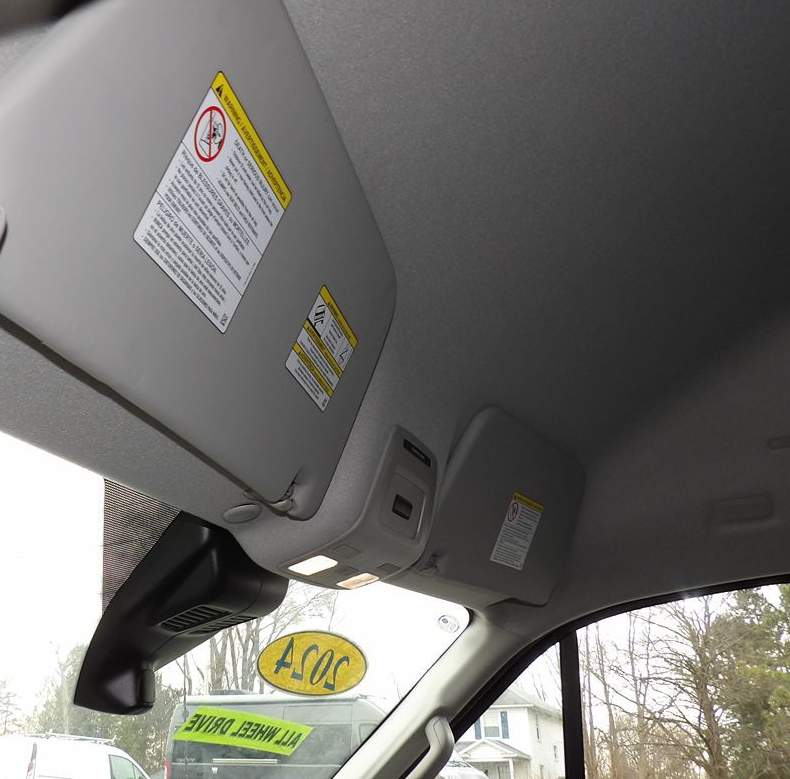 Used 2024 Ford Transit 250 High Roof Empty Cargo Van - photo 10