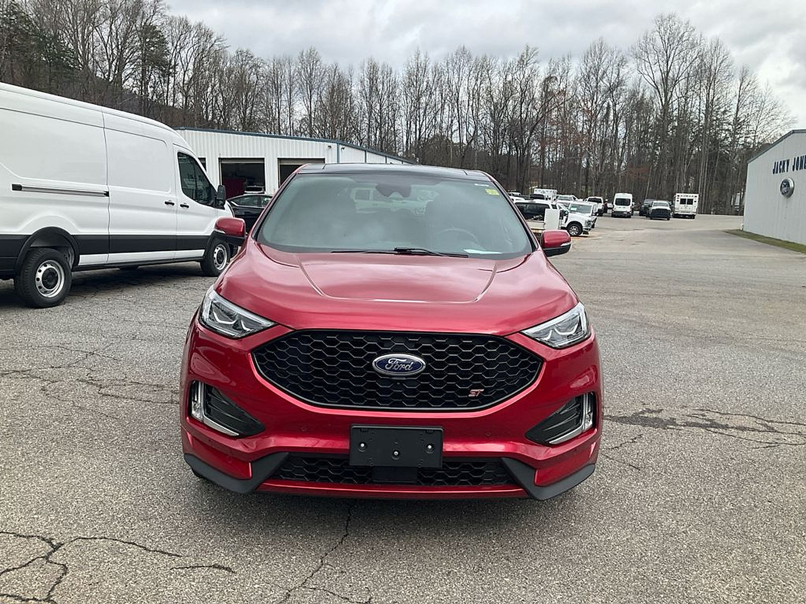 Used 2024 Ford Edge - photo 2