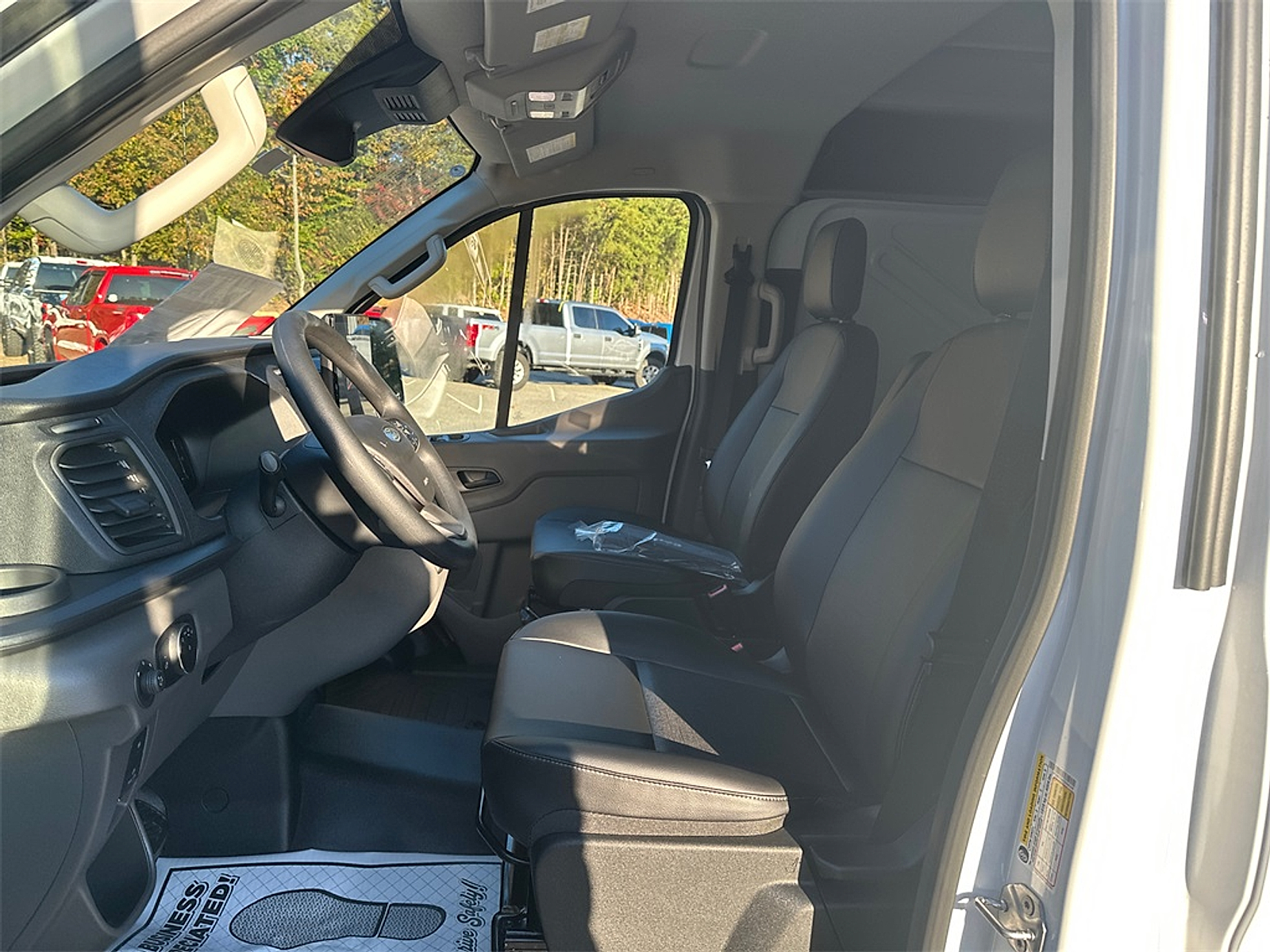 New 2026 Ford Transit 250 Low Roof Empty Cargo Van - photo 14
