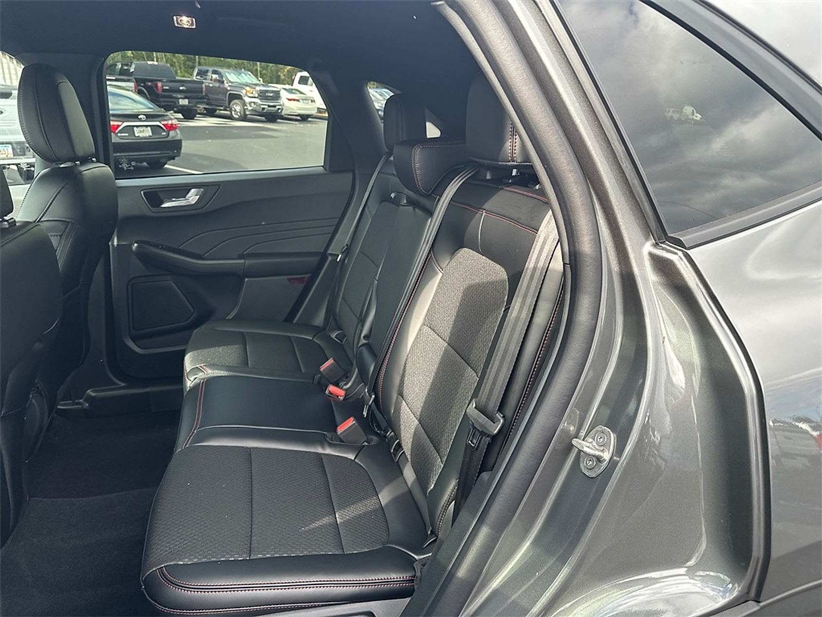 New 2026 Ford Escape ST-Line - photo 15