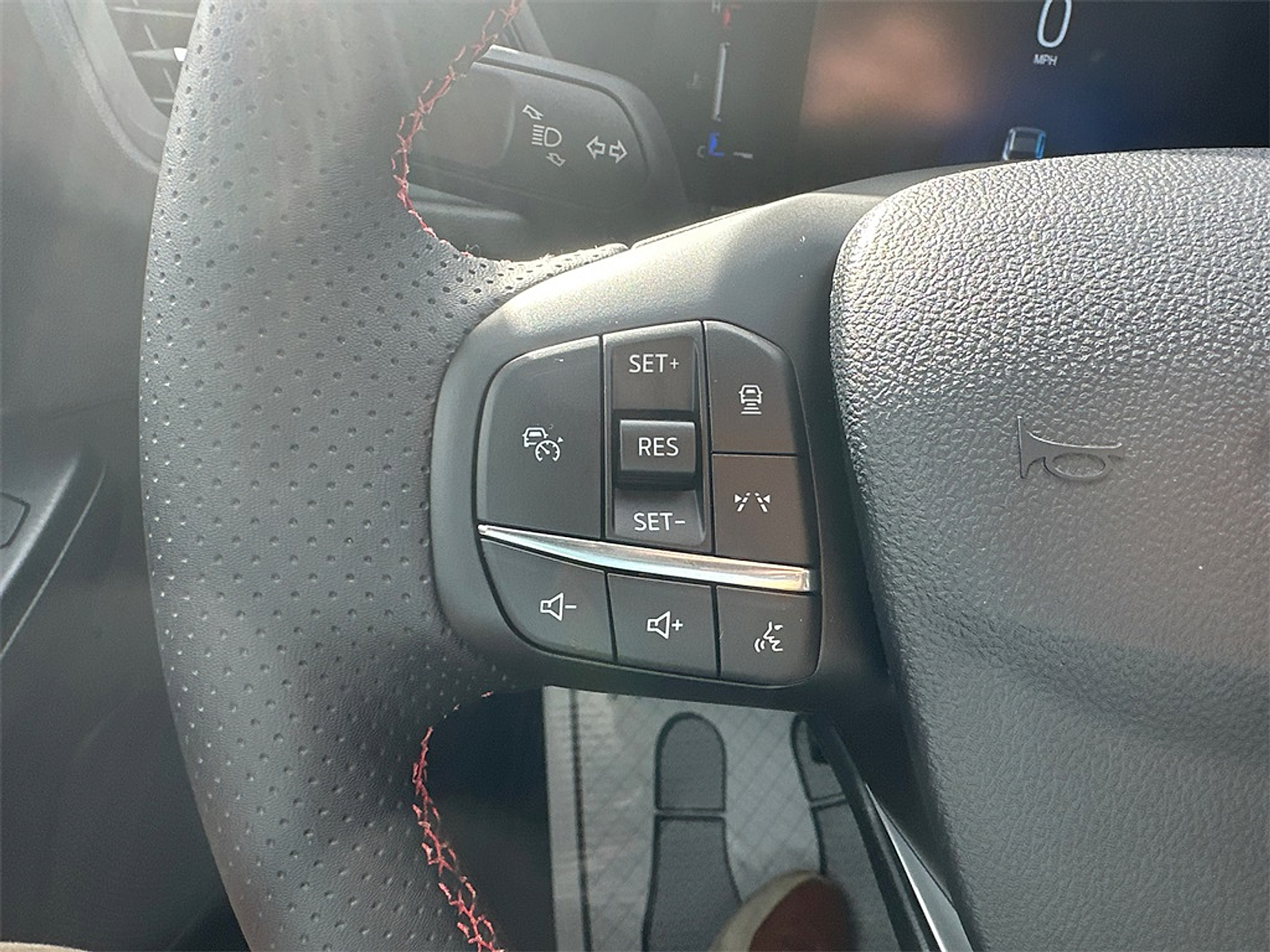 New 2026 Ford Escape ST-Line - photo 21
