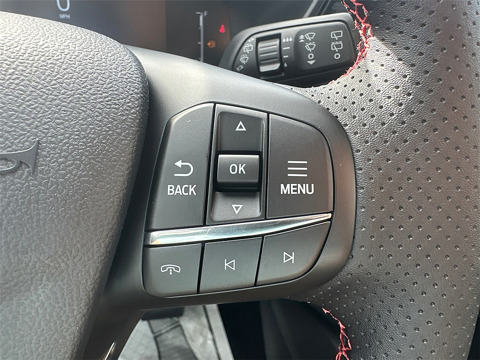 New 2026 Ford Escape ST-Line - photo 22