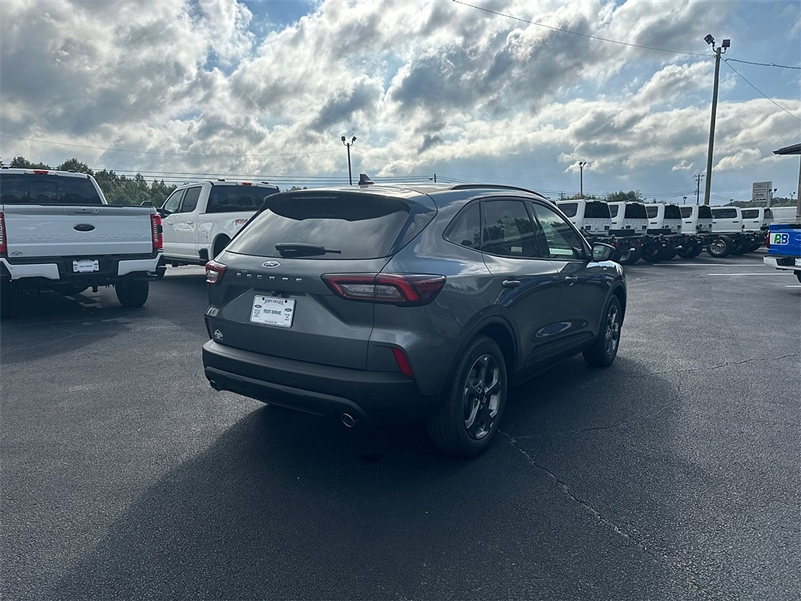 New 2026 Ford Escape ST-Line - photo 5