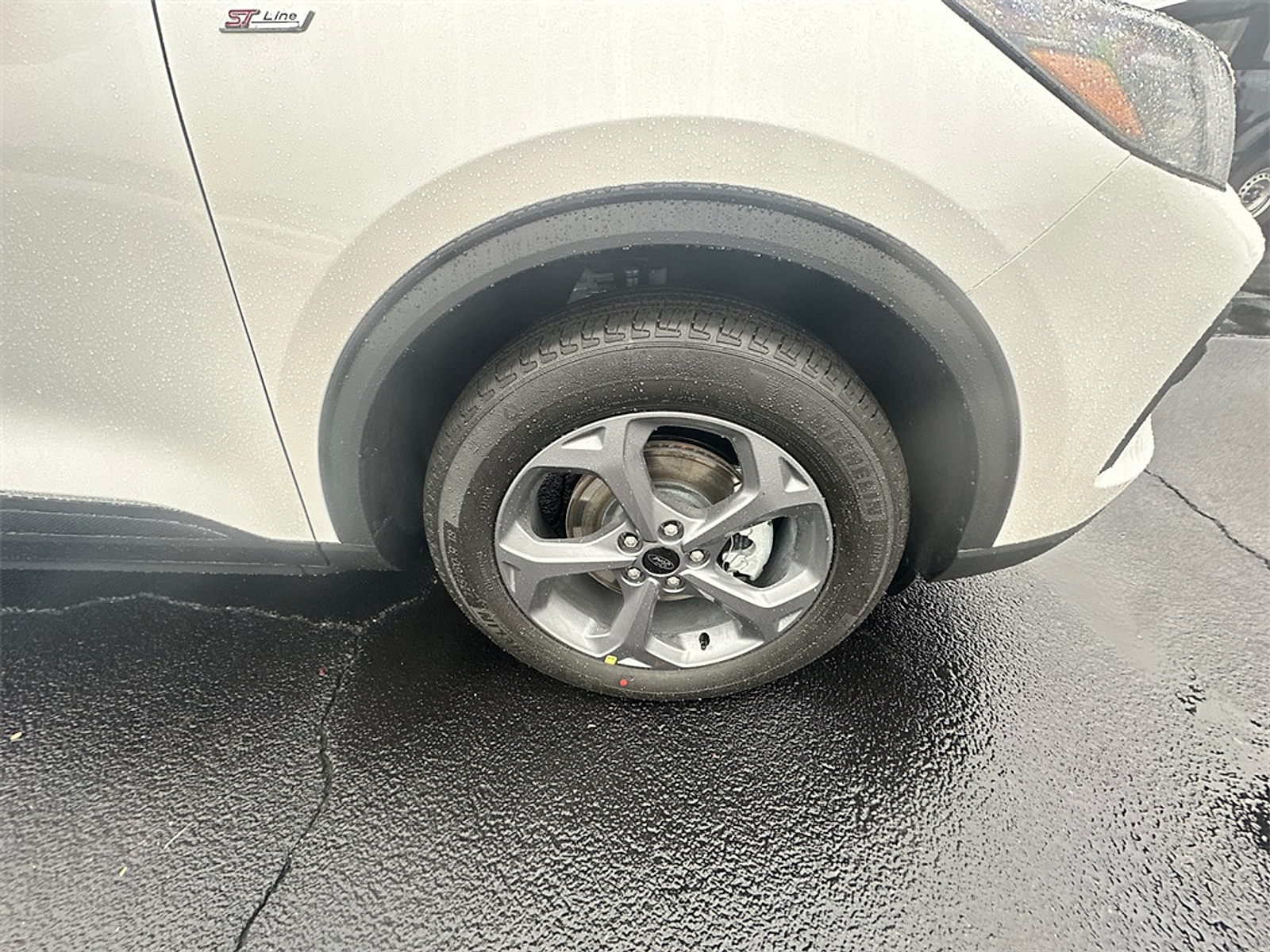 New 2026 Ford Escape ST-Line - photo 11