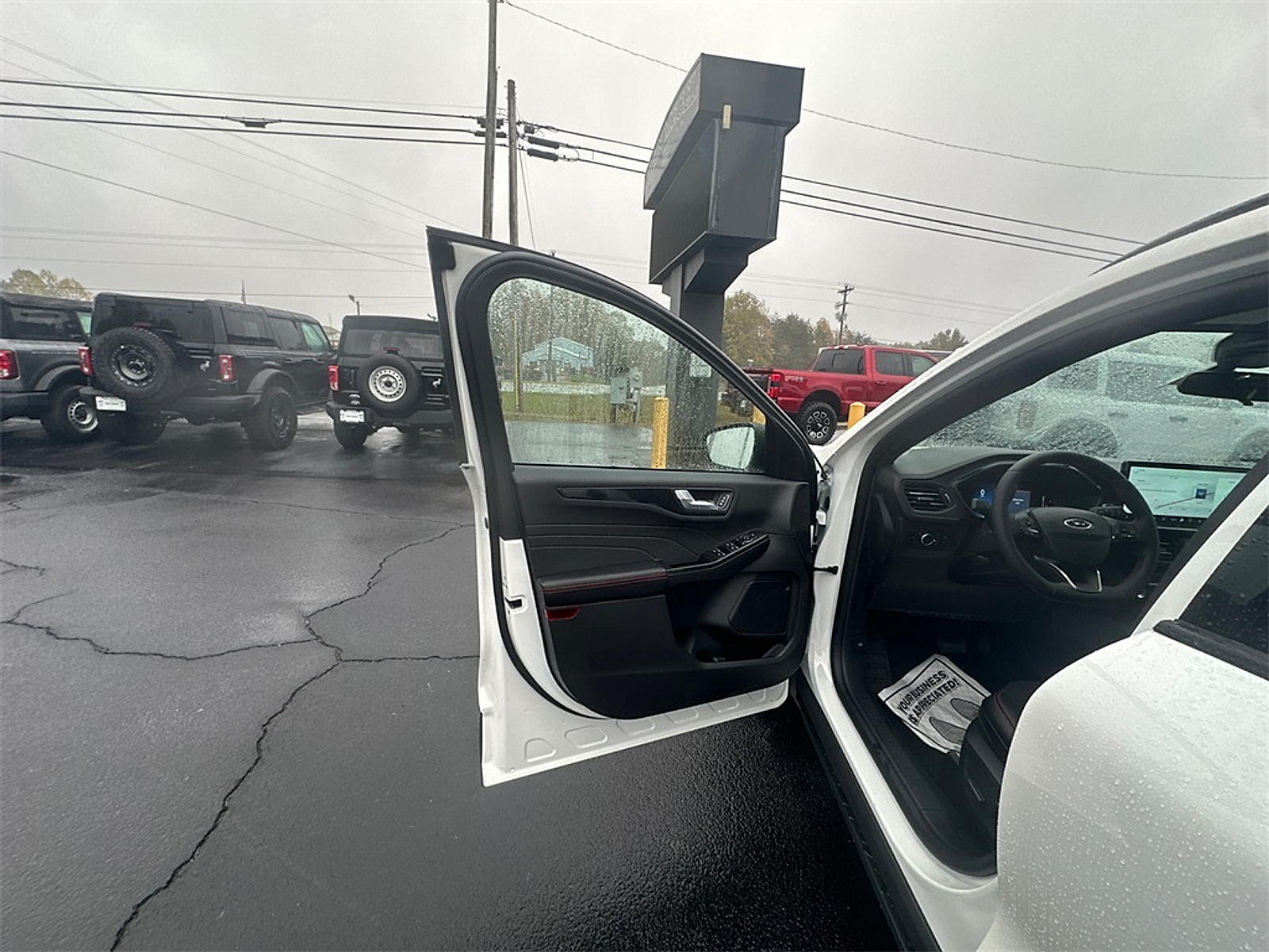 New 2026 Ford Escape ST-Line - photo 16