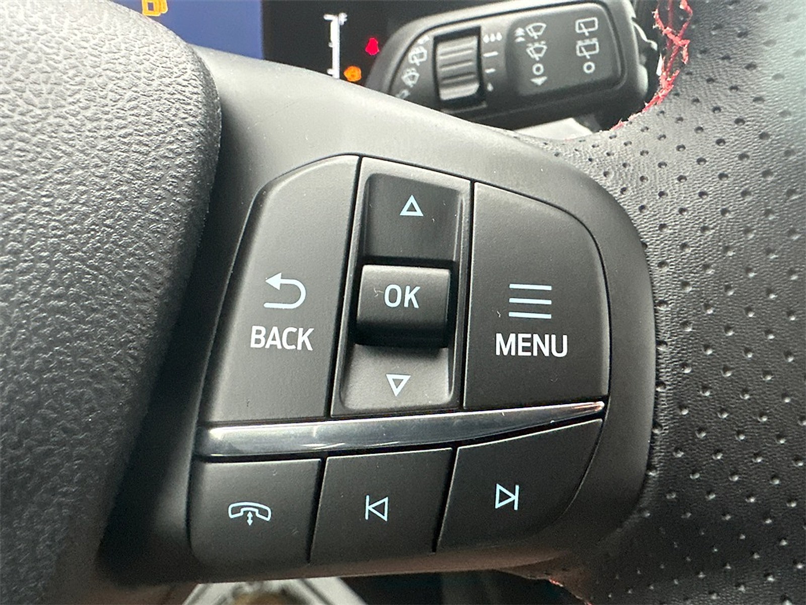 New 2026 Ford Escape ST-Line - photo 22
