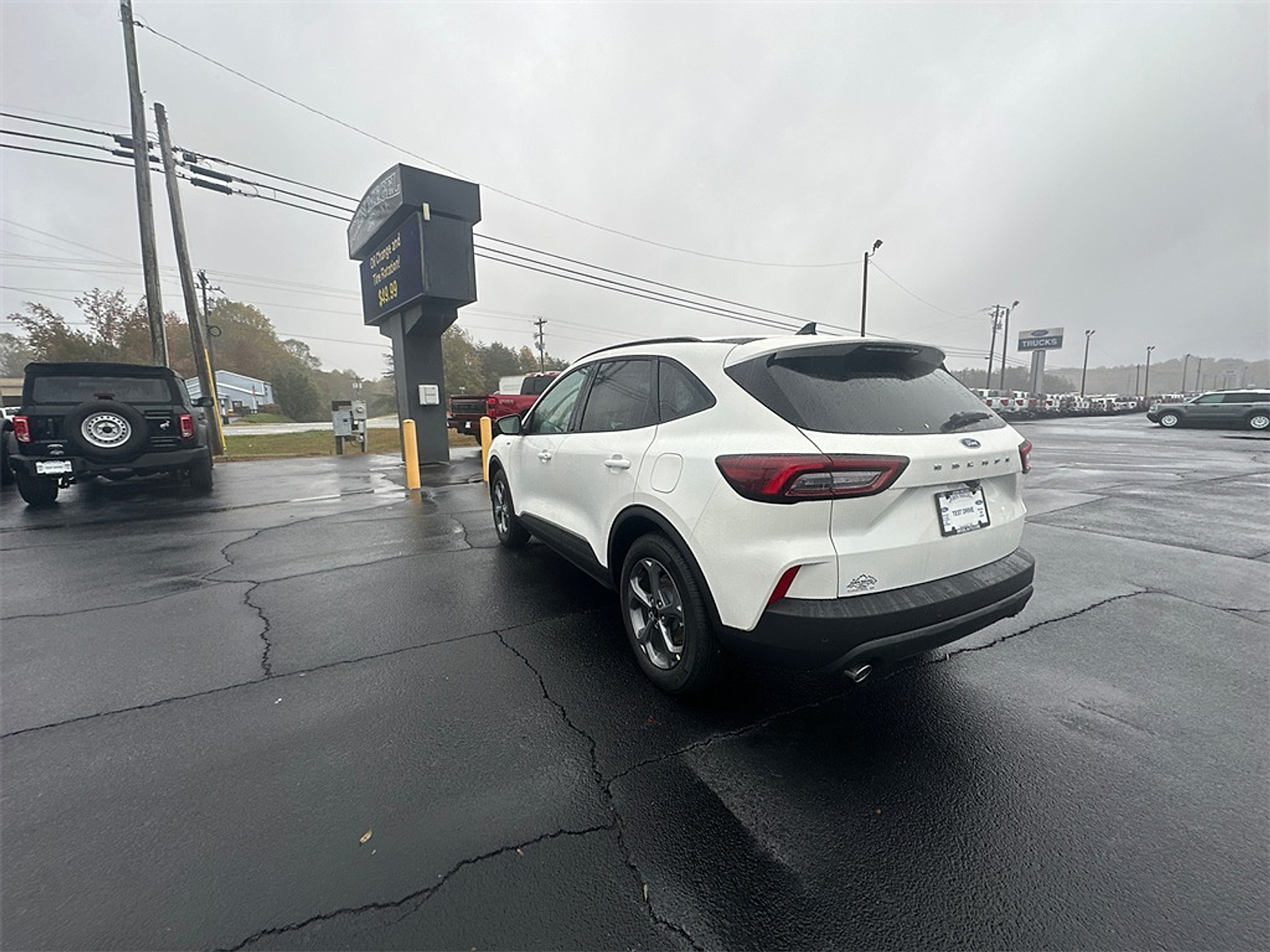 New 2026 Ford Escape ST-Line - photo 7
