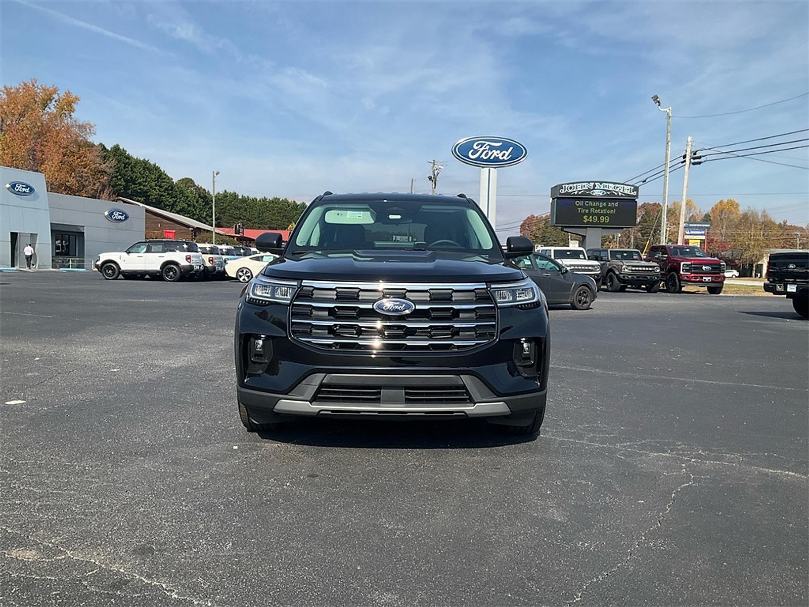 New 2026 Ford Explorer - photo 2
