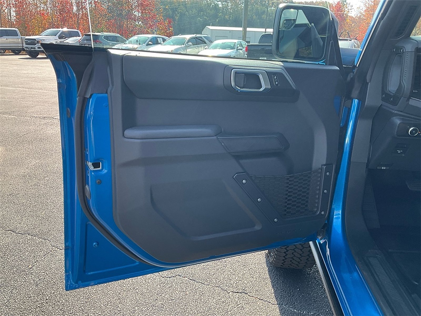 New 2025 Ford Bronco Big Bend - photo 17