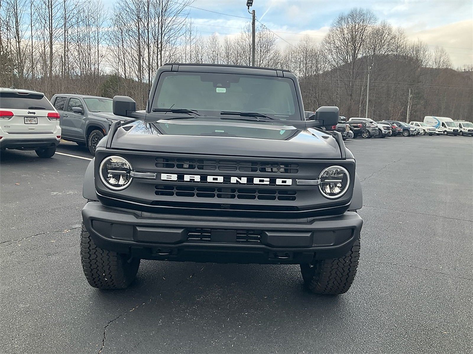 New 2025 Ford Bronco - photo 2