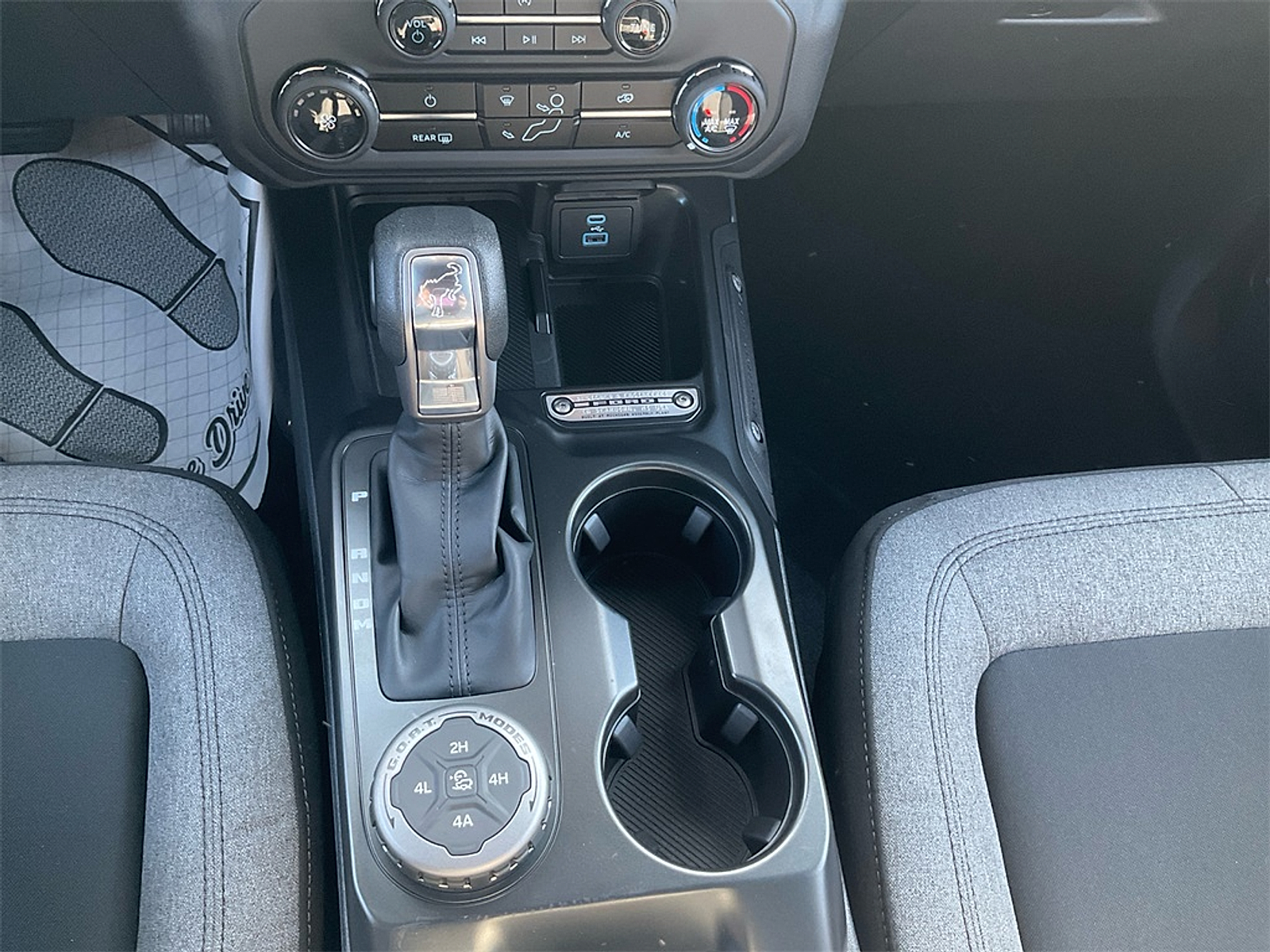 New 2025 Ford Bronco - photo 18