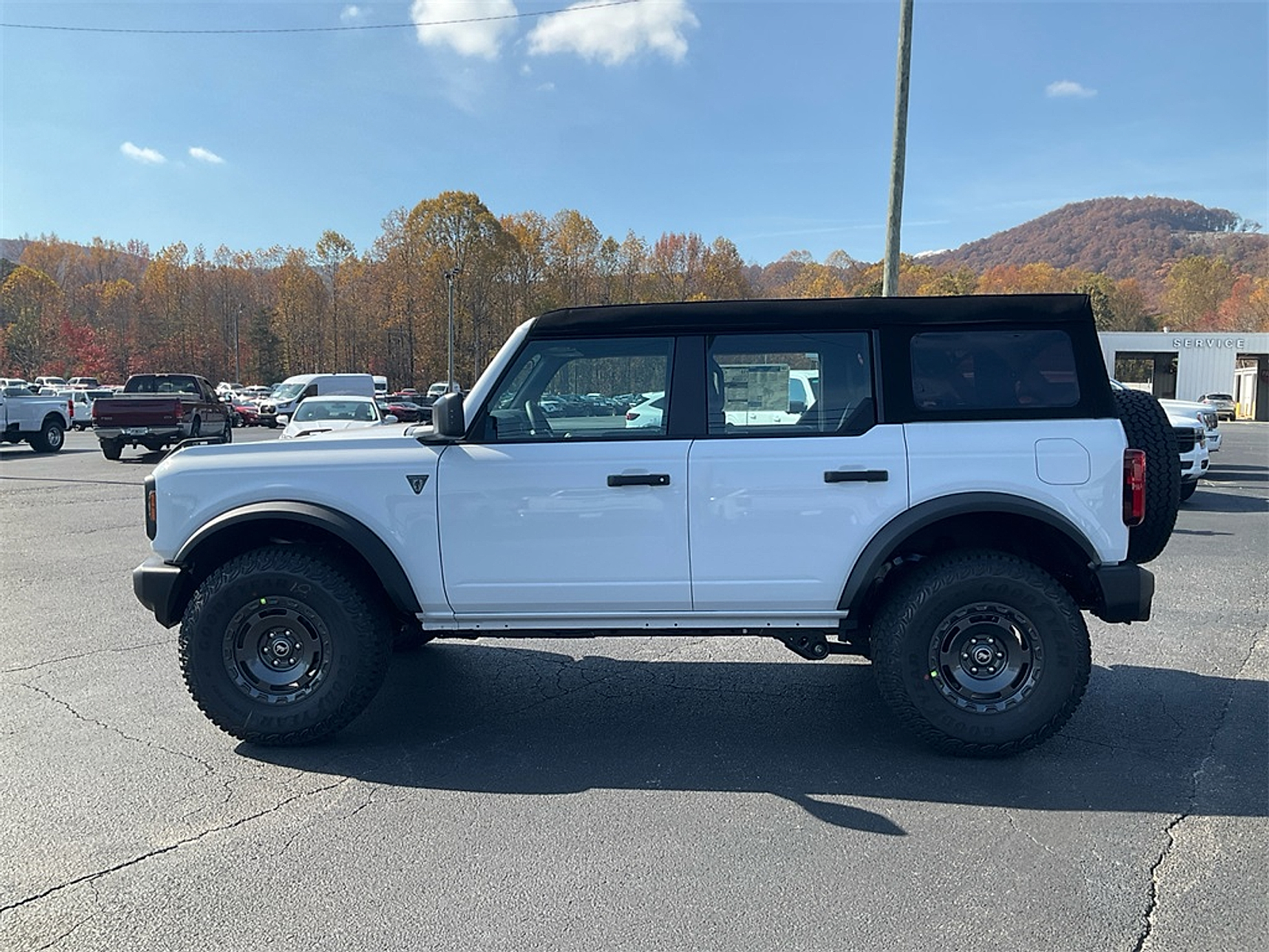 New 2025 Ford Bronco - photo 8