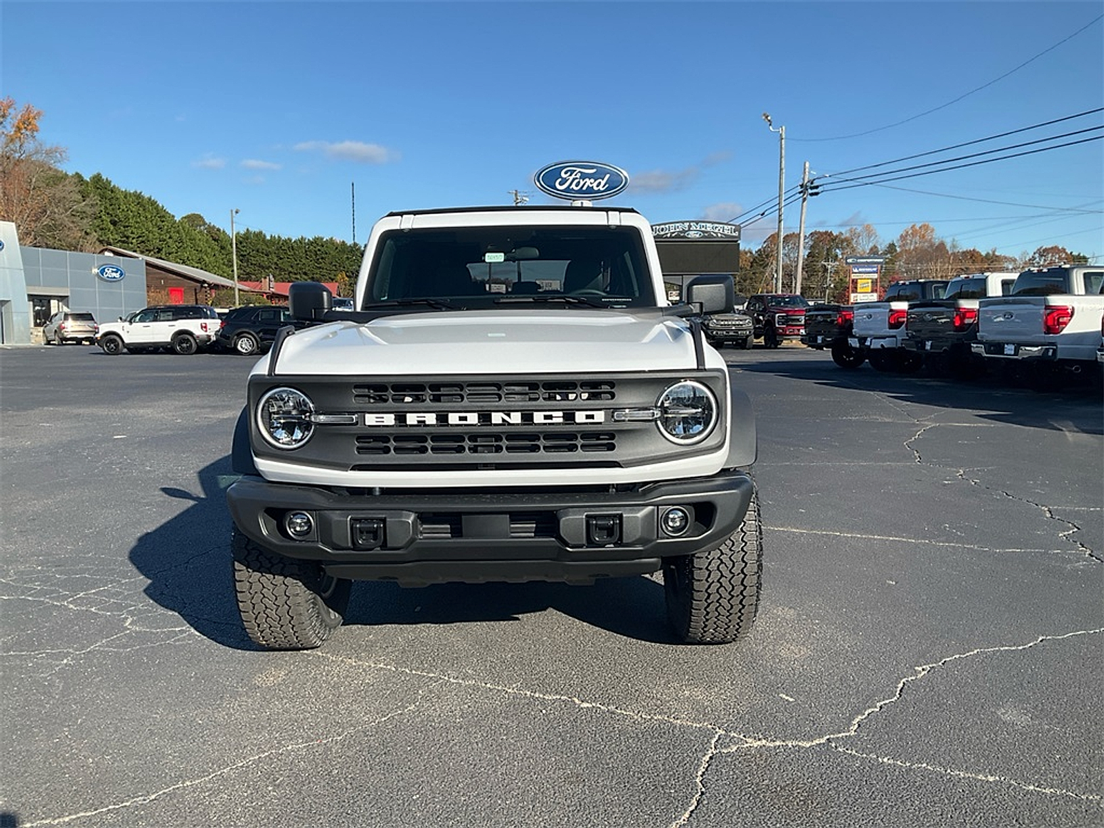 New 2025 Ford Bronco - photo 2