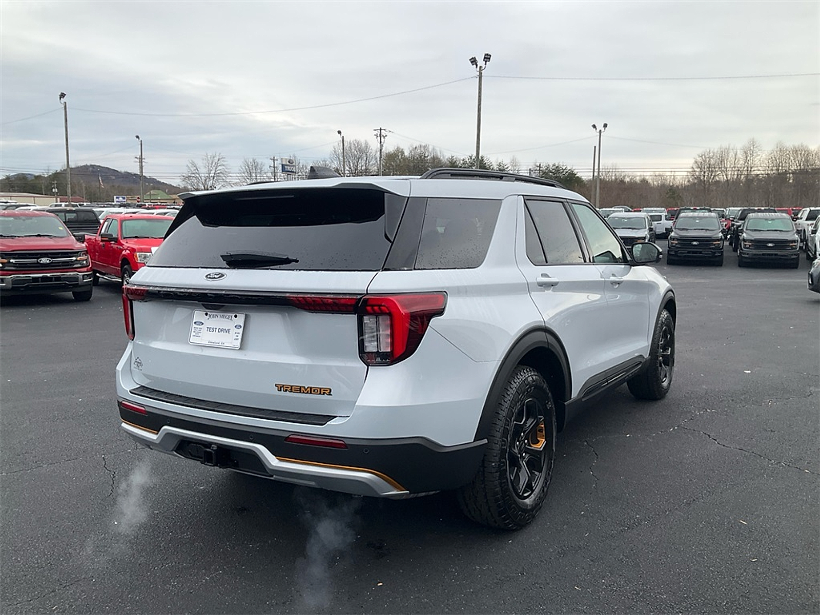 New 2026 Ford Explorer Tremor - photo 5