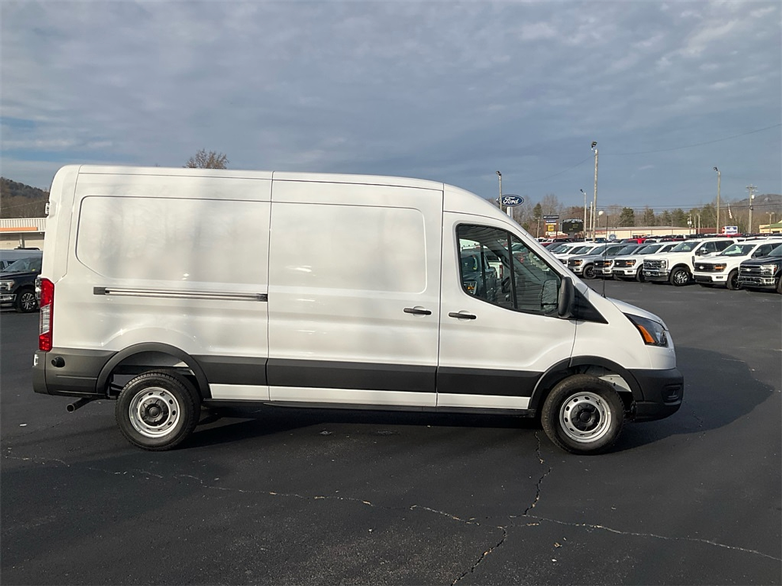 New 2026 Ford Transit 250 Medium Roof Empty Cargo Van - photo 4