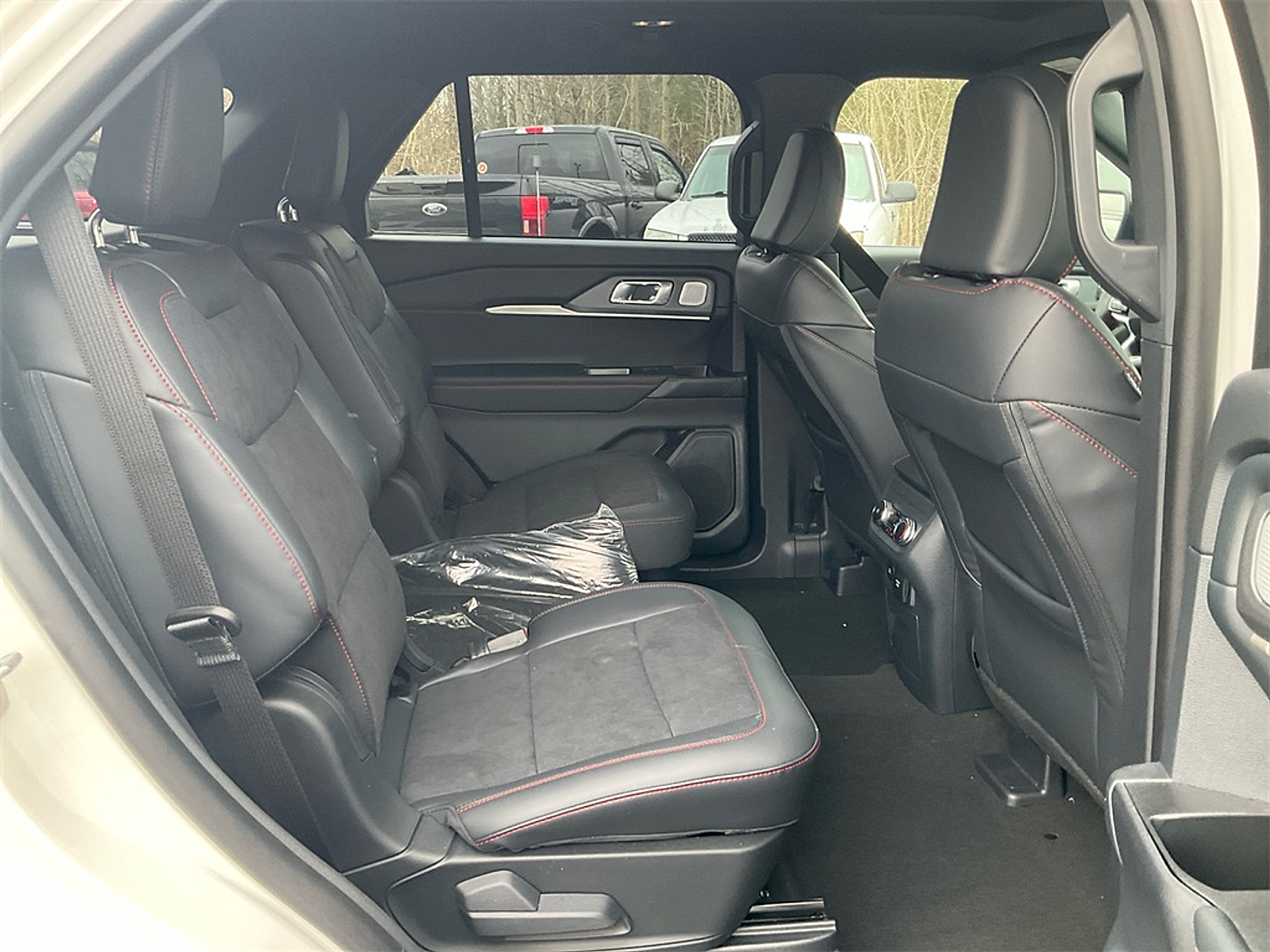 New 2026 Ford Explorer ST - photo 13