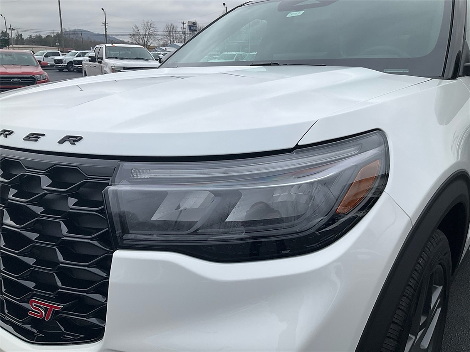 New 2026 Ford Explorer ST - photo 9