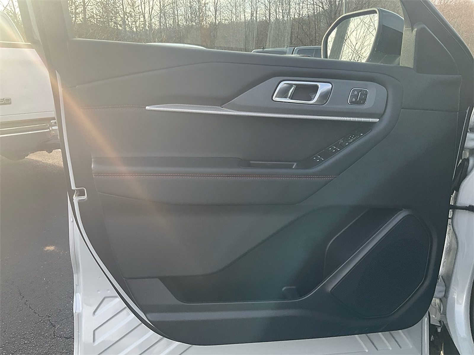 New 2026 Ford Explorer ST - photo 17