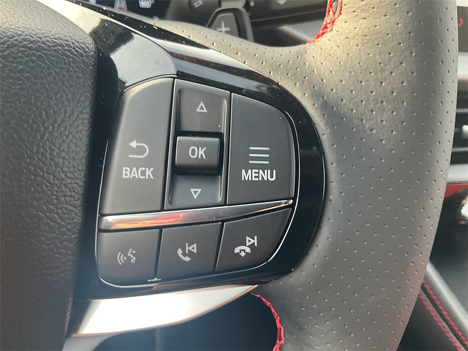 New 2026 Ford Explorer ST - photo 20