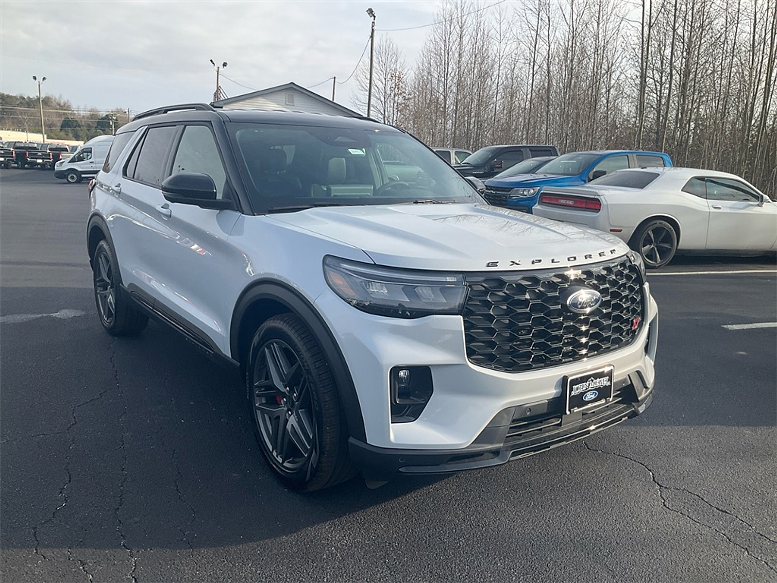 New 2026 Ford Explorer ST - photo 3