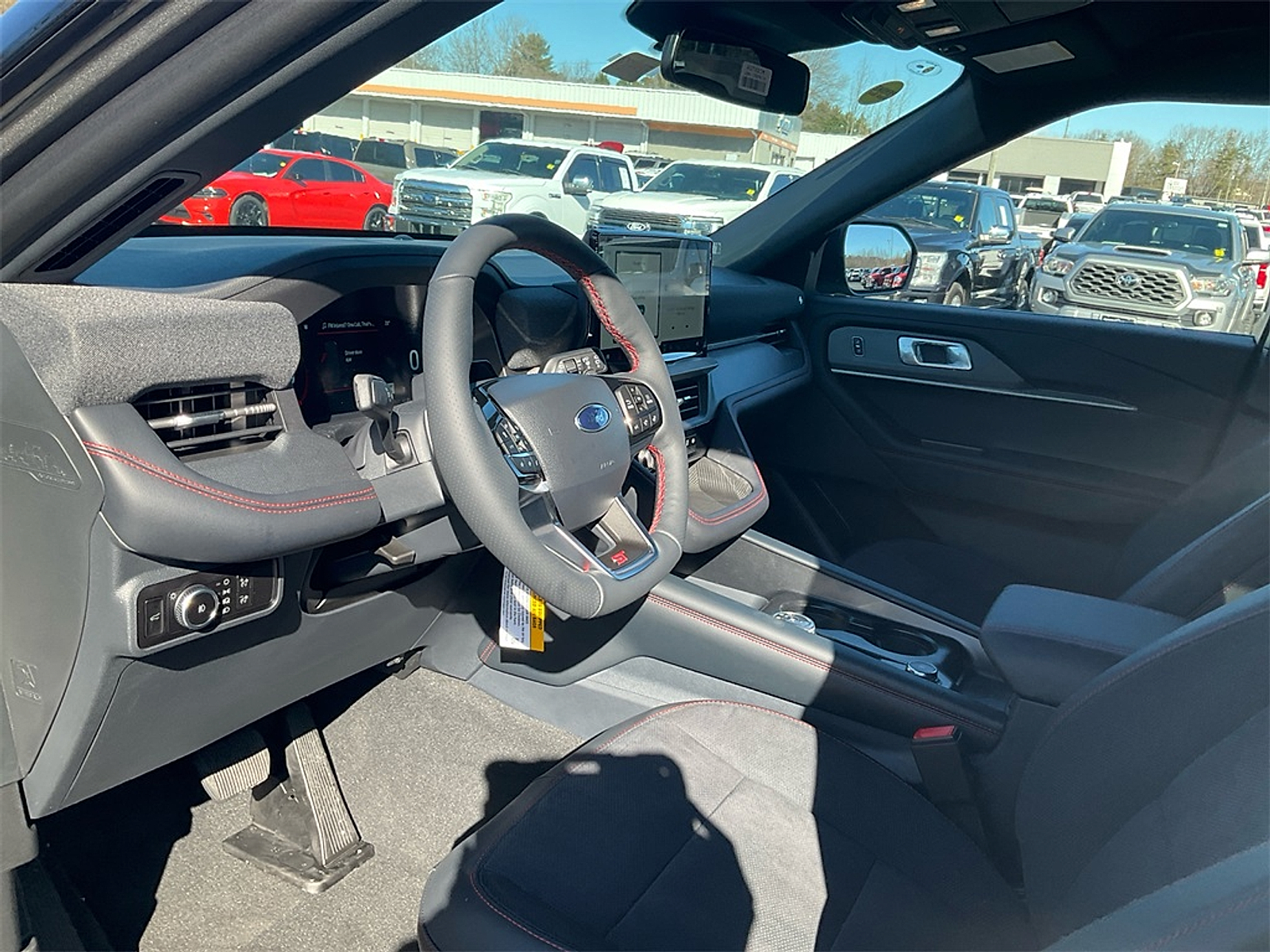 New 2026 Ford Explorer ST - photo 15