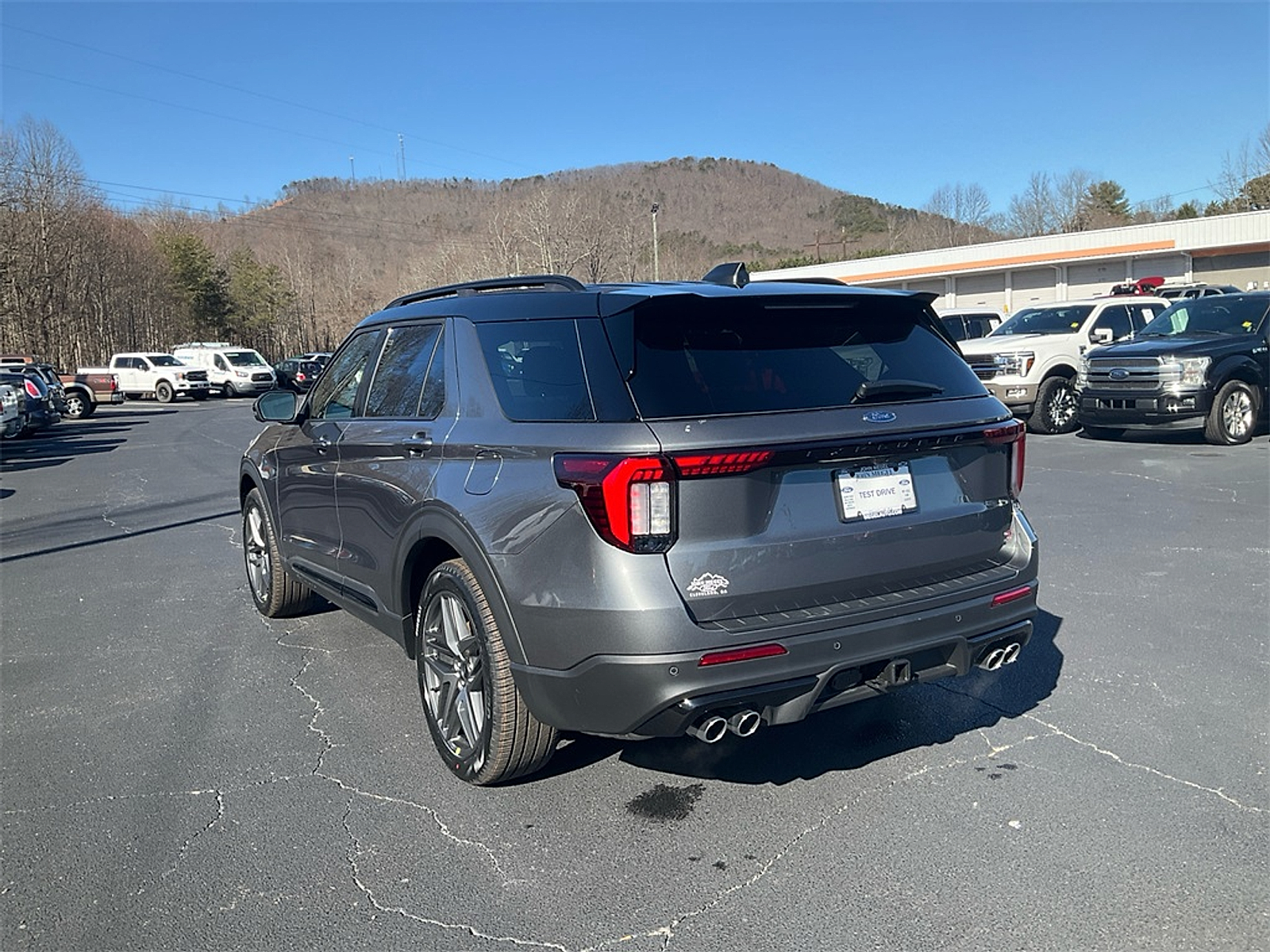 New 2026 Ford Explorer ST - photo 7