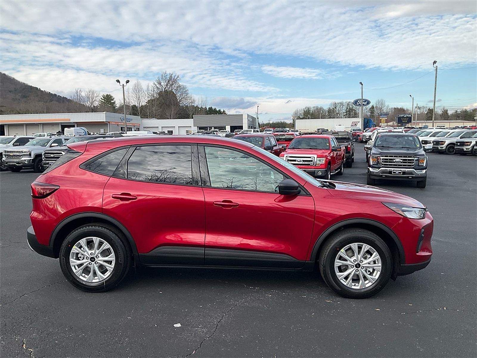 New 2026 Ford Escape ACTIV - photo 4
