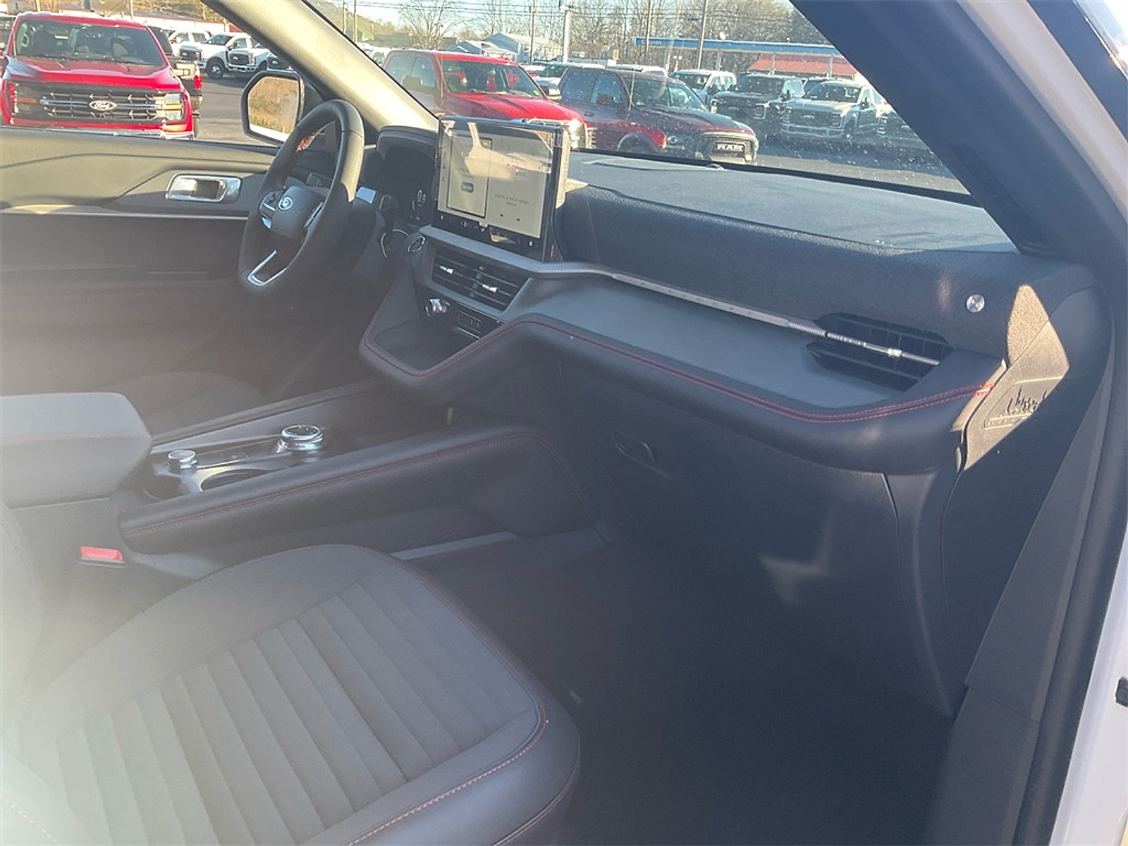 New 2026 Ford Explorer ST-Line - photo 11