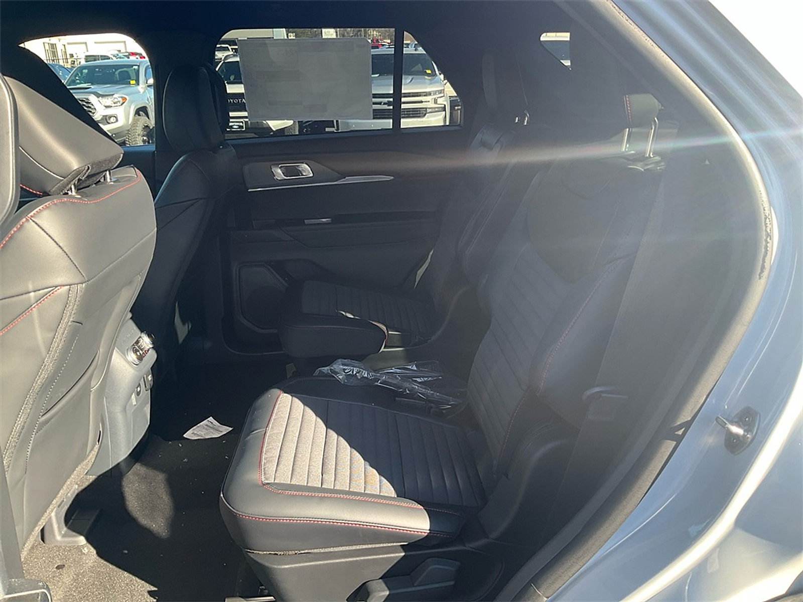 New 2026 Ford Explorer ST-Line - photo 14