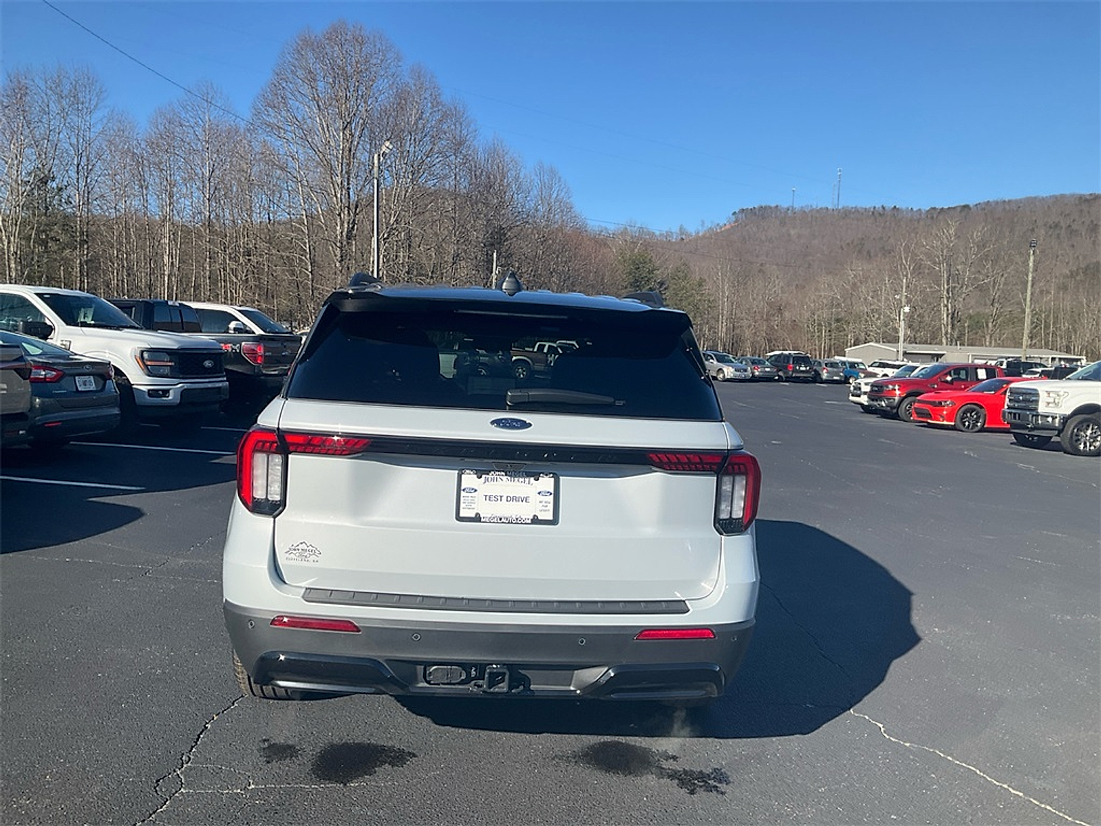 New 2026 Ford Explorer ST-Line - photo 6