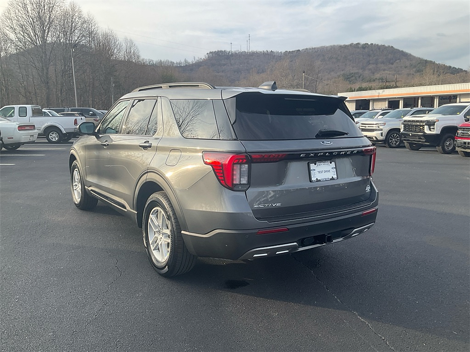 New 2026 Ford Explorer ACTIV - photo 7