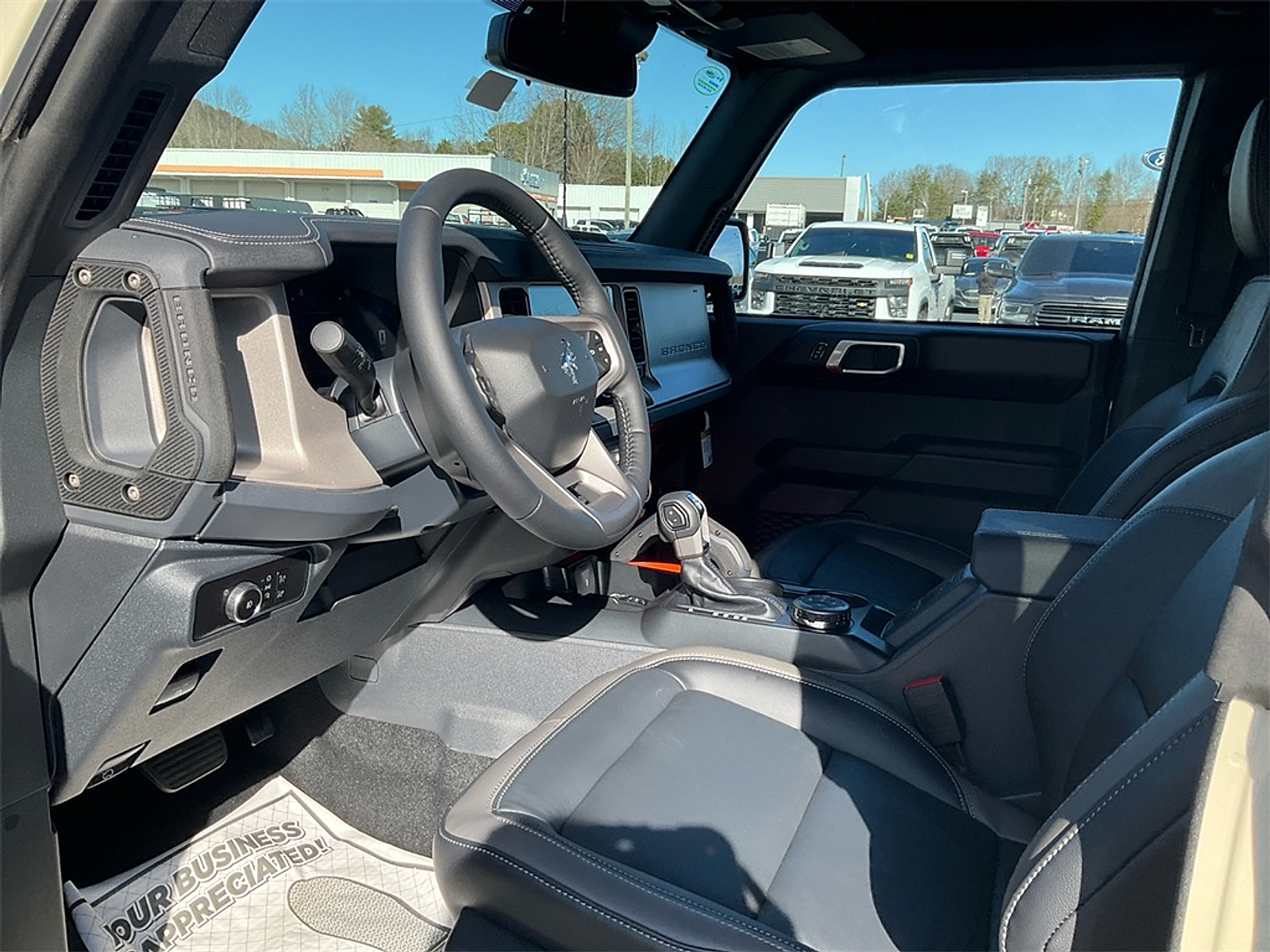 New 2025 Ford Bronco Outer Banks - photo 15